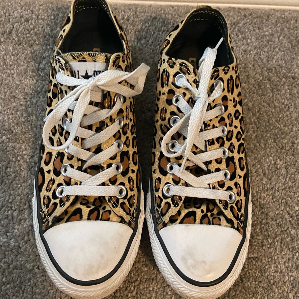 Vintage Converse Leopard Low Top, Size 9